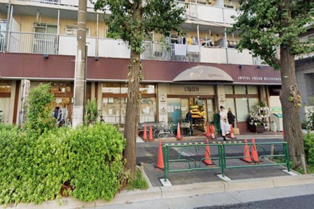 �����s�ڍ��撆��1���� 7-16�̒��Ã}���V�����̎��ӊ�