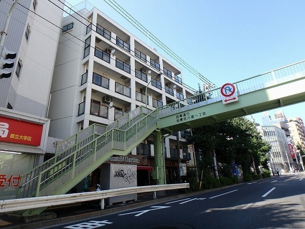 都立大バロンズコート 外観
