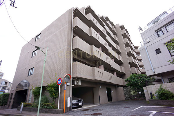 ロイヤルメイツ山王 外観(2020.7撮影)