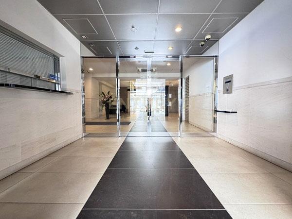 �����s�`��ԍ�5���� 1-35�̒��Ã}���V�����̃G���g�����X