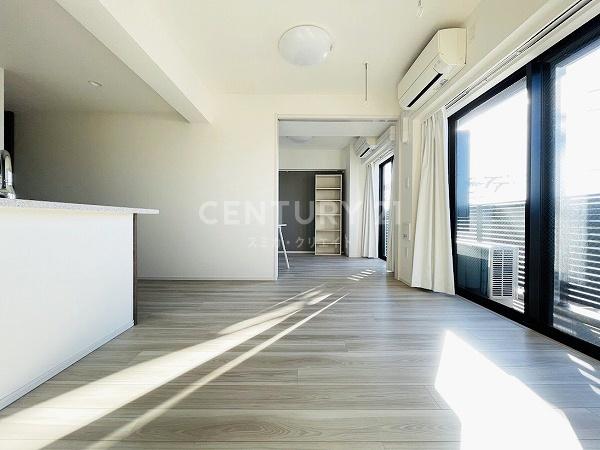 �����s��c�撇�Z��2���� 37-8�̒��Ã}���V�����̃��r���O