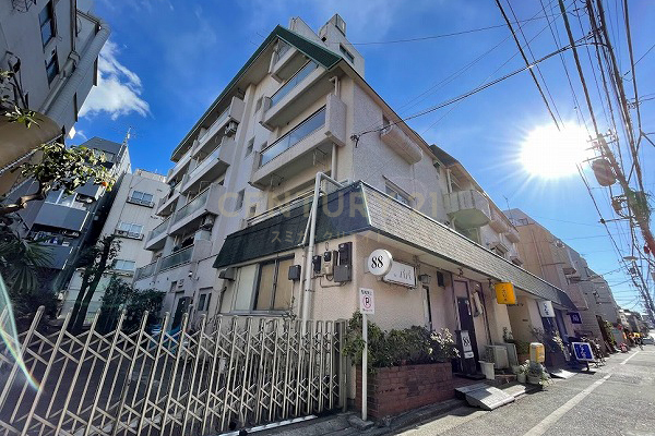 西小山ハイツ 建物外観