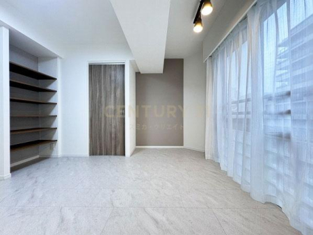 �����s�ڍ��撆��1���� 6-9�̒��Ã}���V�����̃��r���O