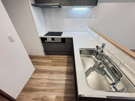 �����s�i��擌�i��2���� 3-15�̒��Ã}���V�����̃L�b�`��