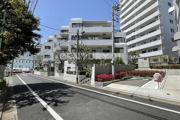 ペアパレス桜新町山桃館 建物外観(2023.4撮影)