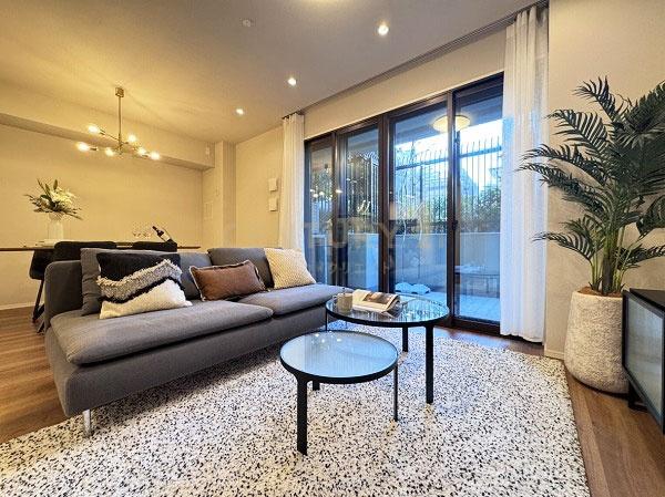 �����s���c�J����2���� 6-14�̒��Ã}���V�����̃��r���O