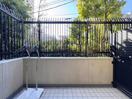 �����s���c�J����2���� 6-14�̒��Ã}���V�����̏Z�˂���̒��]�ʐ^