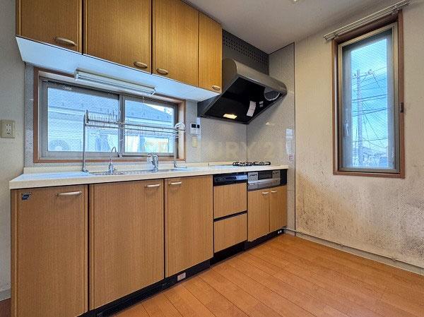 �����s���c�J����V��1���� 36-24�̒��Ã^�E���n�E�X�̃L�b�`��