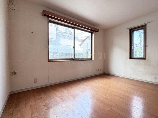 �����s���c�J����V��1���� 36-24�̒��Ã^�E���n�E�X�̗m��