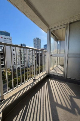 �����s�i������2���� 10-45�̒��Ã}���V�����̃o���R�j�[