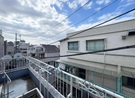 �����s���c�J��O������2���� 9-13�̒��Ã}���V�����̏Z�˂���̒��]�ʐ^