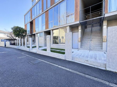 �����s���c�J�挷��4���� 31-10�̒��Ã}���V�����̃G���g�����X