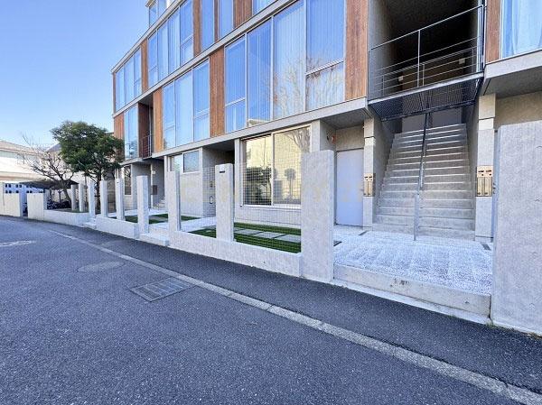 �����s���c�J�挷��4���� 31-10�̒��Ã}���V�����̃G���g�����X