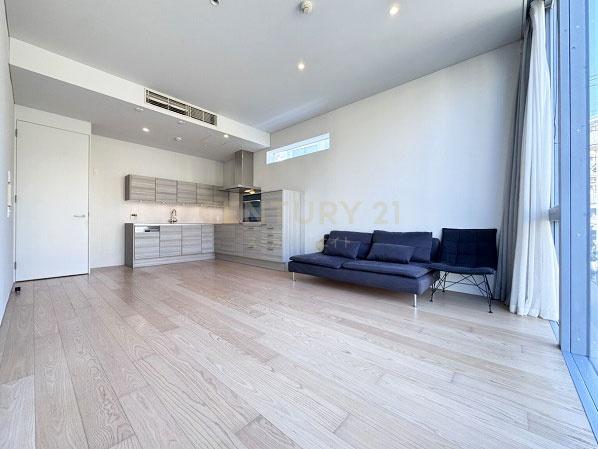 �����s���c�J�挷��4���� 31-10�̒��Ã}���V�����̃��r���O