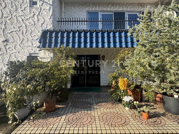 �����s���c�J�扺�n5���� 34-26�̒��Ã}���V�����̃G���g�����X