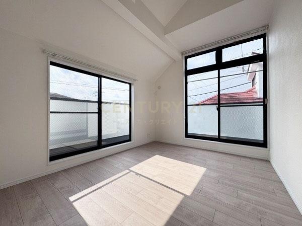 �����s���c�J���1���ڂ̒��È�ˌ��Ă̎q������