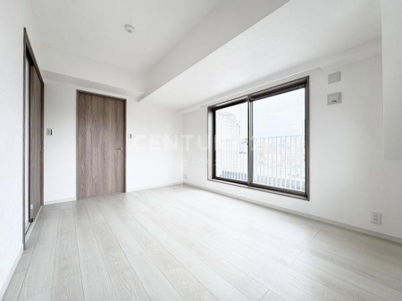 �����s�ڍ���ڍ�2���� 13-32�̒��Ã}���V�����̐Q��