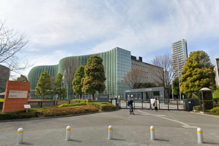 �����s�`���R4���� 2-12�̒��Ã}���V�����̎��ӊ�