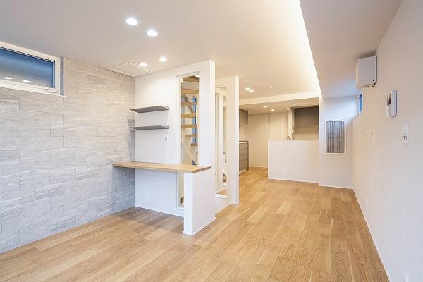 �����s�ڍ���剪�R1���ڂ̐V�z��ˌ��Ẵ��r���O