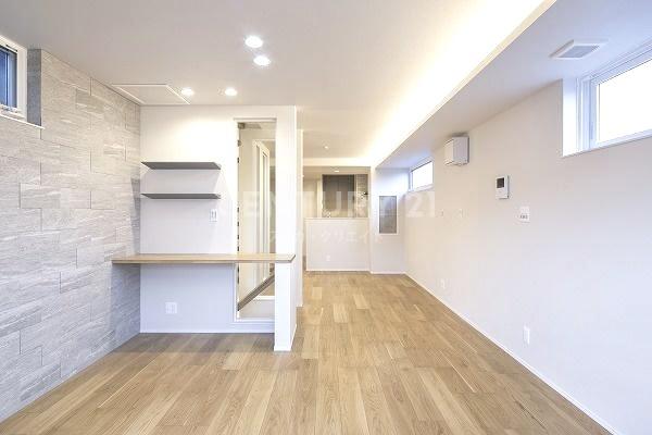 �����s�ڍ���剪�R1���ڂ̐V�z��ˌ��Ẵ��r���O