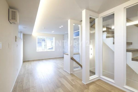 �����s�ڍ���剪�R1���ڂ̐V�z��ˌ��Ẵ��r���O