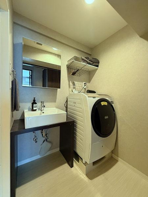 �����s�ڍ���t��2���� 20-5�̒��Ã}���V�����̐��ʑ�E���ʏ�