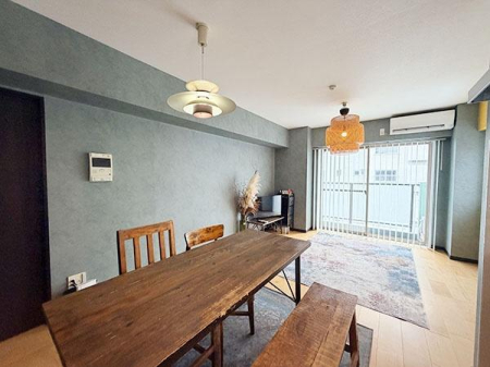 �����s�ڍ���t��2���� 20-5�̒��Ã}���V�����̃��r���O