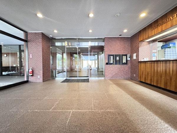 �����s�a�J��a�J1���� 20-17�̒��Ã}���V�����̃G���g�����X