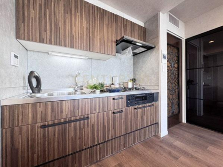 �����s�a�J��a�J1���� 20-17�̒��Ã}���V�����̃L�b�`��