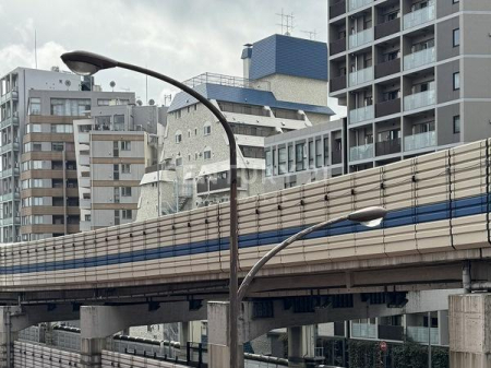 �����s�`��Z�{��5���� 13-9�̒��Ã}���V�����̂��̑����n