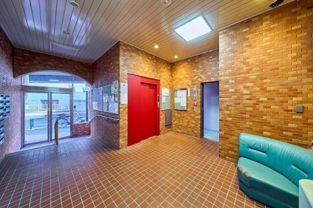 �����s�i��搼�ܔ��c6���� 25-1�̒��Ã}���V�����̃G���g�����X