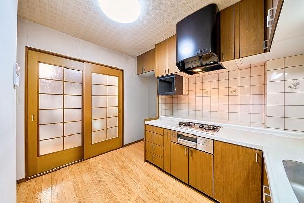 �����s�i��搼�ܔ��c6���� 25-1�̒��Ã}���V�����̃L�b�`��