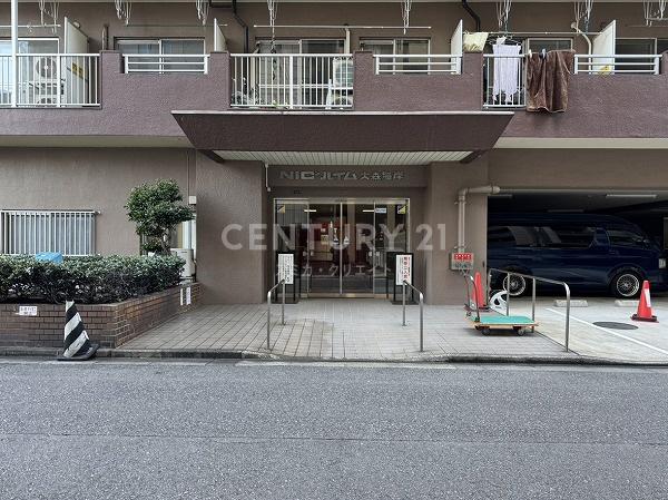 �����s�i������2���� 8-6�̒��Ã}���V�����̃G���g�����X