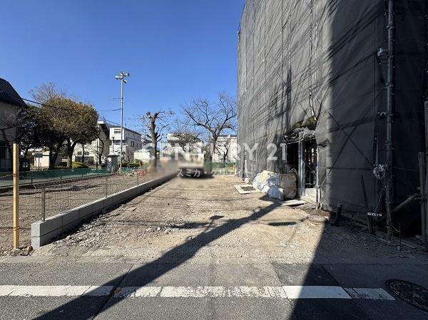 �����s��c���X��4���ڂ̐V�z��ˌ��Ă̌��n�O�ώʐ^