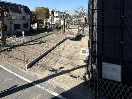 �����s��c���X��4���ڂ̐V�z��ˌ��Ă̂��̑����n