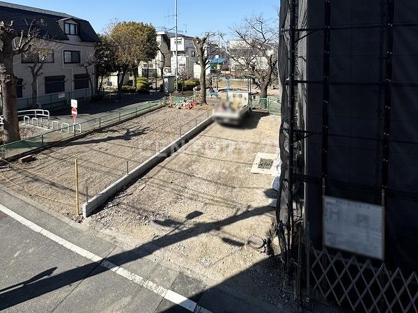 �����s��c���X��4���ڂ̐V�z��ˌ��Ă̂��̑����n