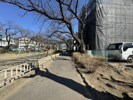 �����s��c���X��4���ڂ̐V�z��ˌ��Ă̂��̑�