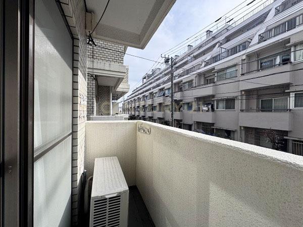 �����s���c�J��{��3���� 38-4�̒��Ã}���V�����̃o���R�j�[