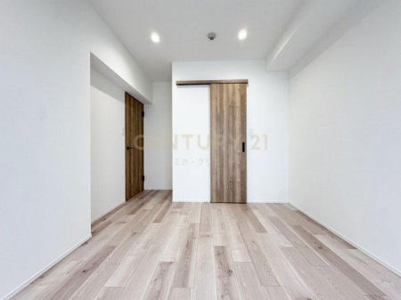 �����s���c�J��{��3���� 38-4�̒��Ã}���V�����̗m��