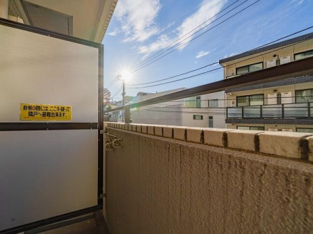 �����s�`�攒��2���� 1-41�̒��Ã}���V�����̃o���R�j�[