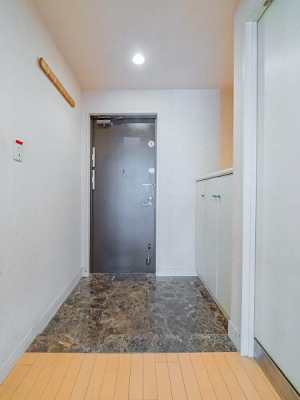 �����s�`�攒��2���� 1-41�̒��Ã}���V�����̌���