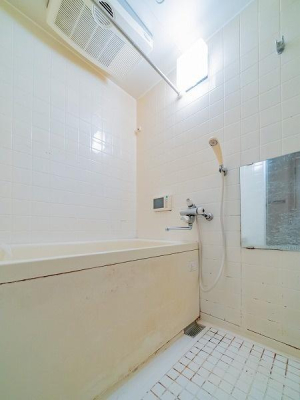 �����s�`�攒��2���� 1-41�̒��Ã}���V�����̗���