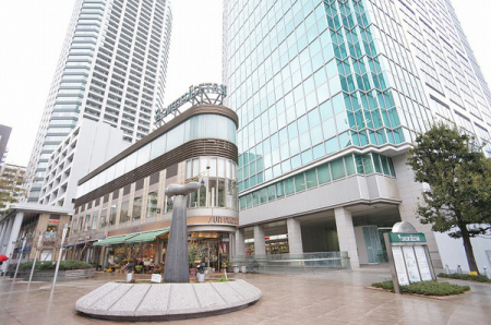 �����s�`�攒��2���� 1-41�̒��Ã}���V�����̎��ӊ�