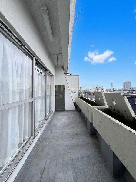 �����s������a��2���� 5-44�̒��Ã}���V�����̃o���R�j�[