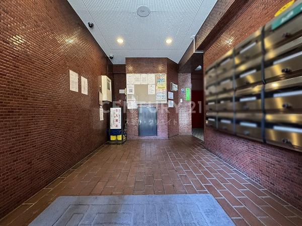 �����s�i��搼�ܔ��c7���� 24-1�̒��Ã}���V�����̃G���g�����X