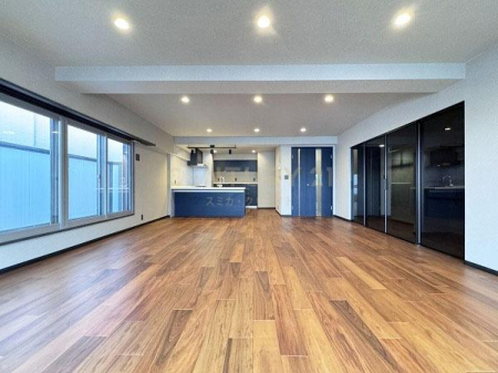 �����s�i��搼�ܔ��c7���� 24-1�̒��Ã}���V�����̃��r���O