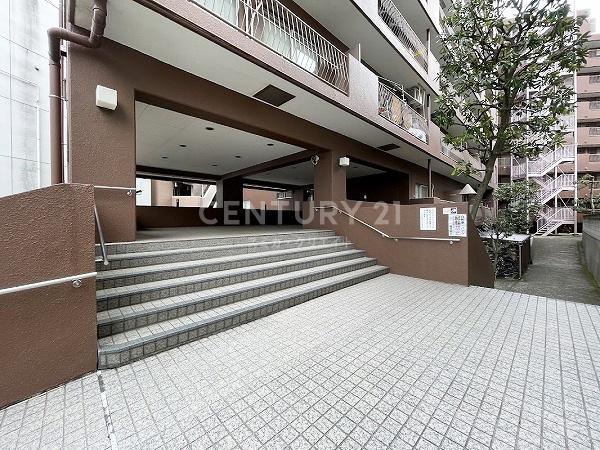 �����s�i��搼�ܔ��c4���� 27-9�̒��Ã}���V�����̃G���g�����X