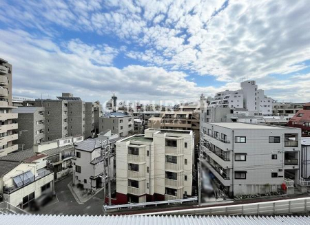 �����s�i��搼�ܔ��c4���� 27-9�̒��Ã}���V�����̏Z�˂���̒��]�ʐ^