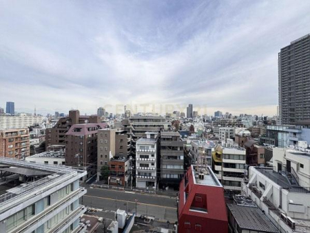 �����s�a�J�扎�y�� 9-5�̒��Ã}���V�����̏Z�˂���̒��]�ʐ^