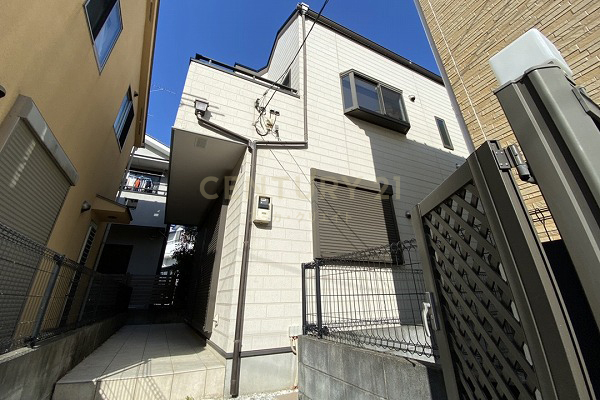 「用賀」 中古一戸建て 建物外観(2020.11撮影)